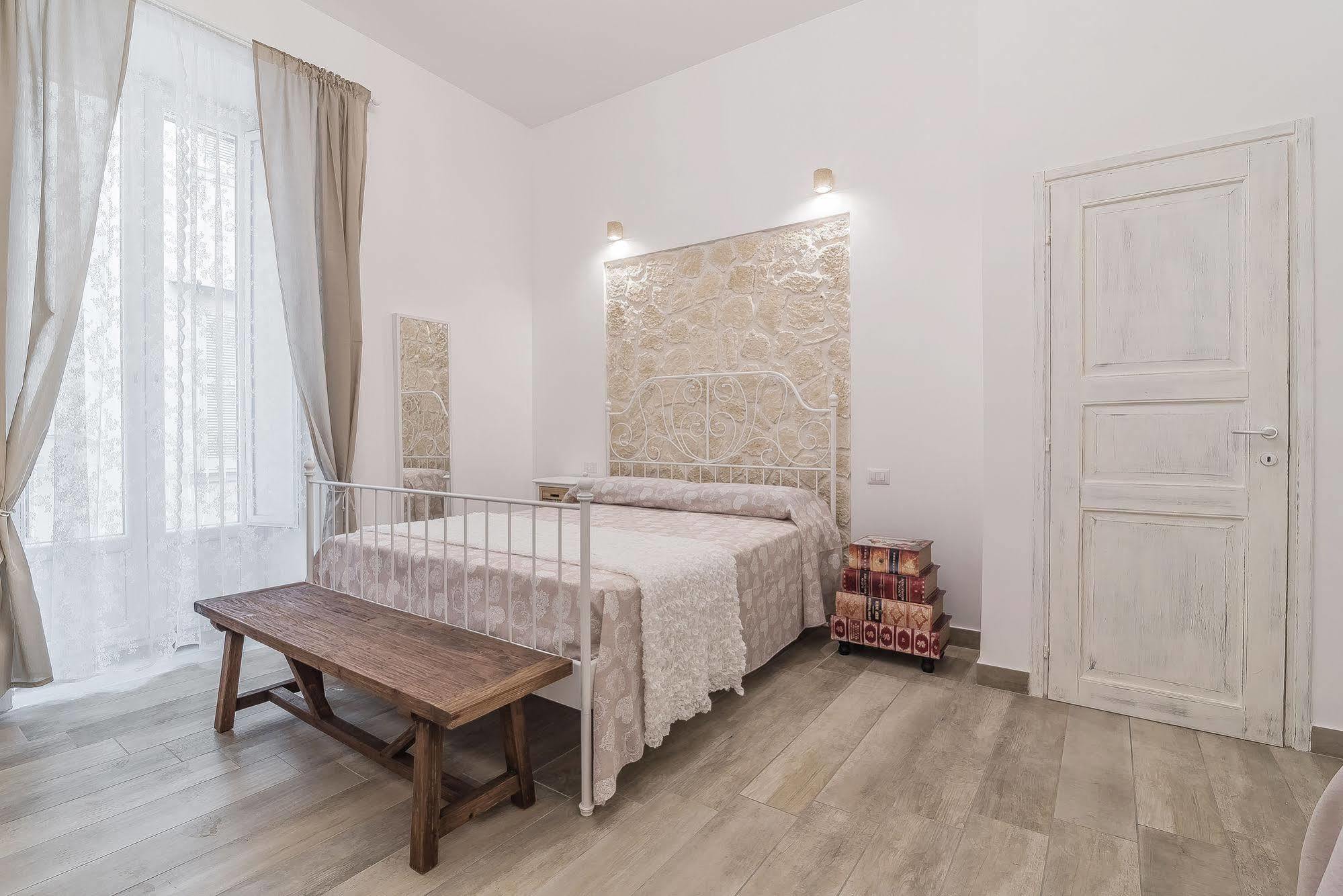 Le Villanelle B&B Наполи Екстериор снимка